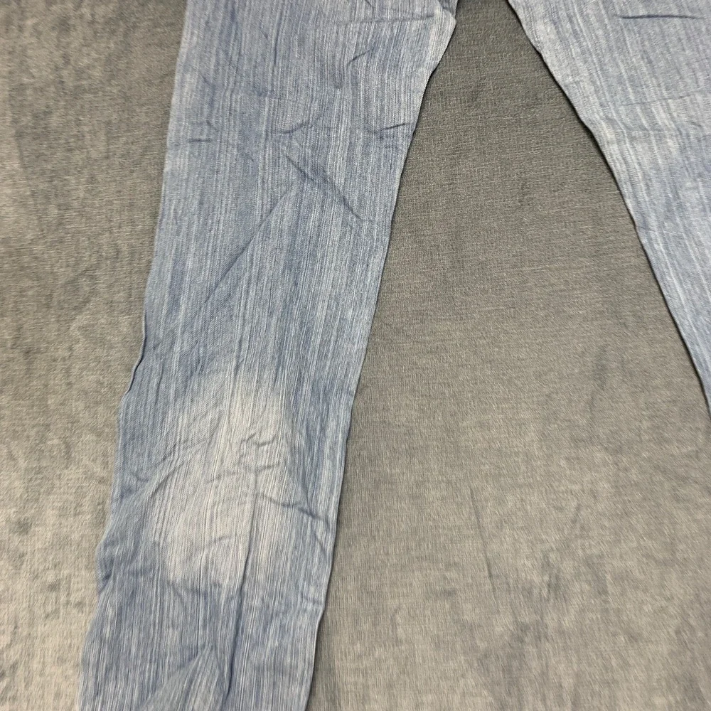 Levi's 514 Slim Straight Jean Men 30x32 Blue Denim Light Wash Distressed Pockets
